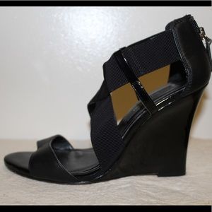 Black strappy wedges